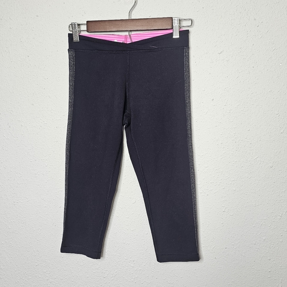 Lululemon Crop‎ Leggings Crossover Waist Side Stripe Navy Pink Size 4 Retired